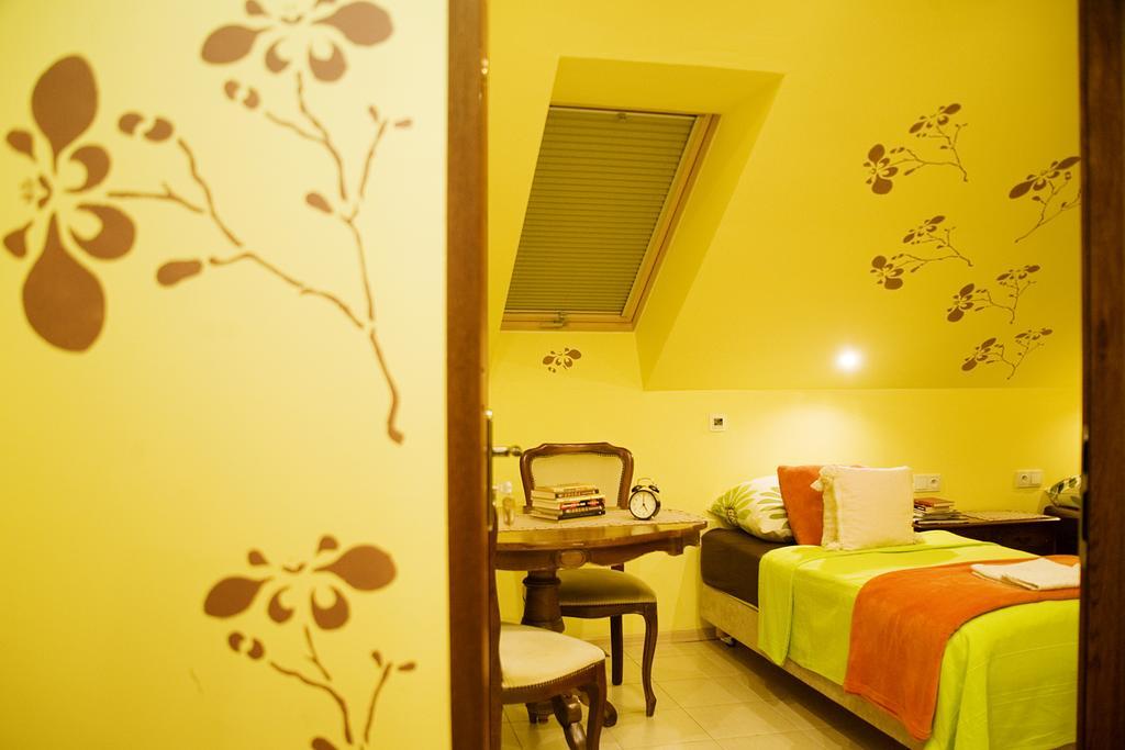 Medison Family Boutique B&B Kielce Rom bilde